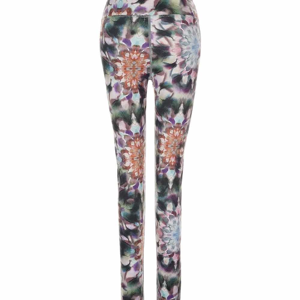 Beach Riot Multicolor Floral Leggings - Picture 2 of 3